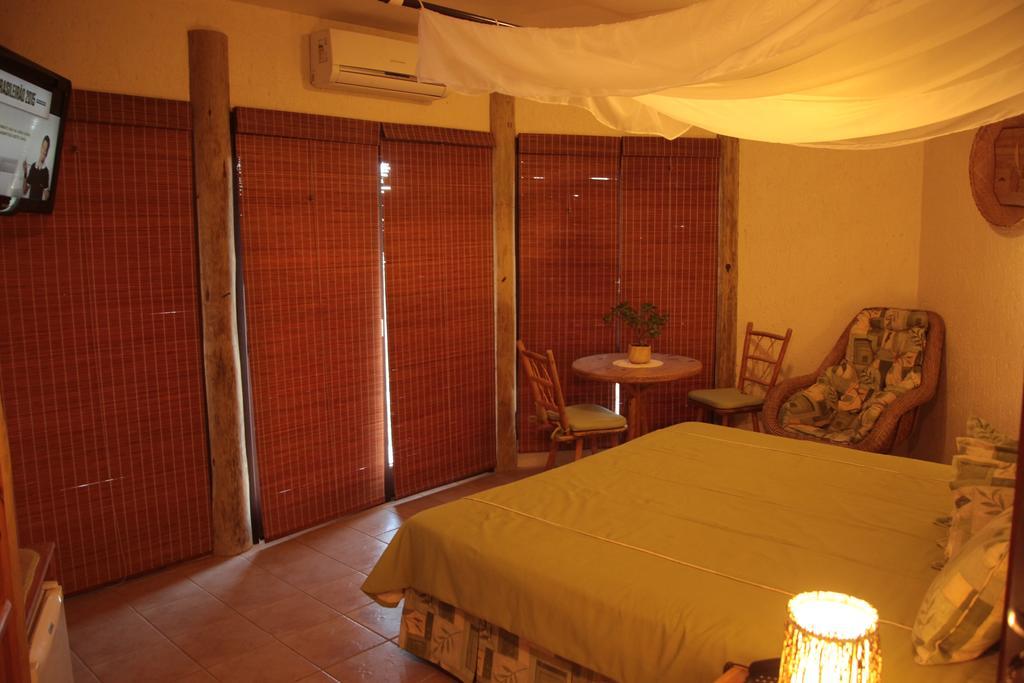 Bangalore Suites Garopaba Exteriör bild